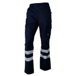 Pantalon cargo de gabardina con cinta